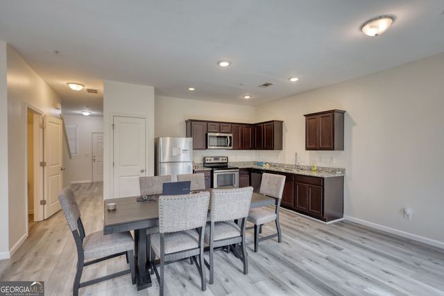 1821 Millstream Hollow, Conyers, GA 30012