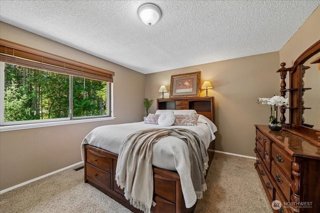 870 Kamus Place, Fox Island, WA 98333