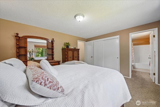 870 Kamus Place, Fox Island, WA 98333