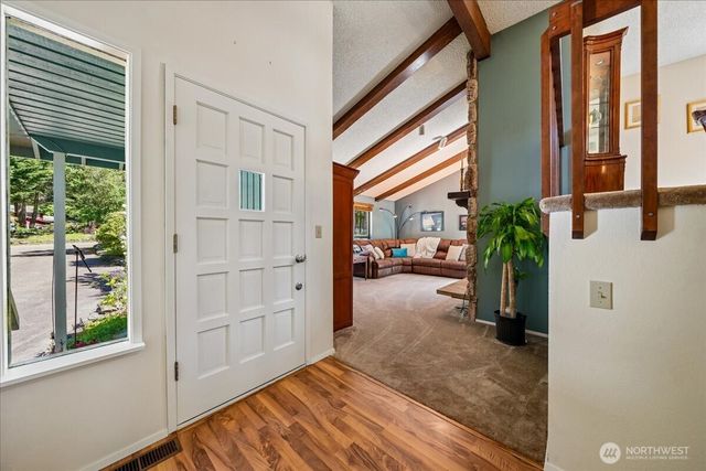 870 Kamus Place, Fox Island, WA 98333
