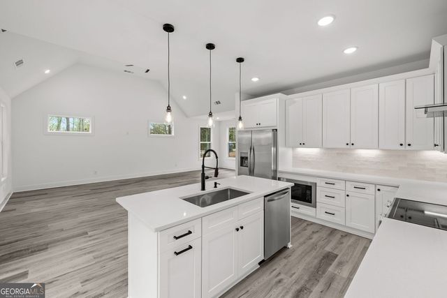 4342 Greenway Road, Lula, GA 30554