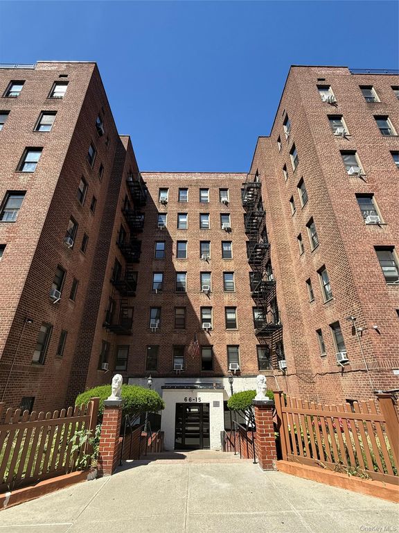 6615 Wetherole Street C11, Rego Park, NY 11374