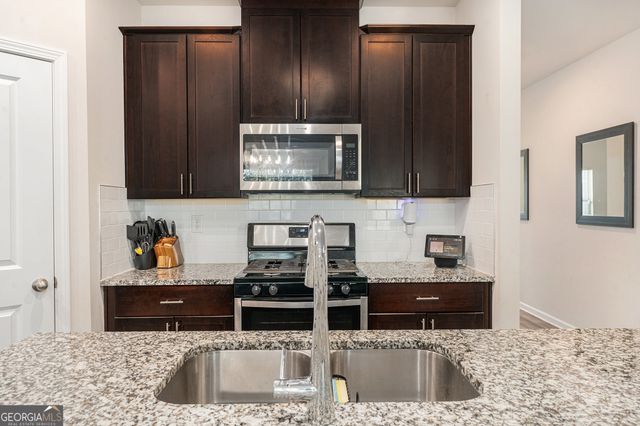 364 Bowfin Trail, Mcdonough, GA 30253