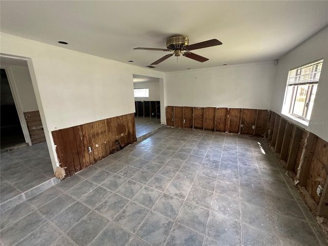 8815 S HICKORY LANE, Riverview, FL 33578