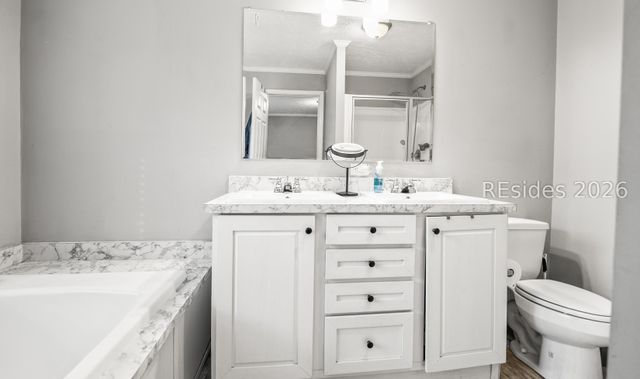 14 Palm Point Rd, Beaufort, SC 29907