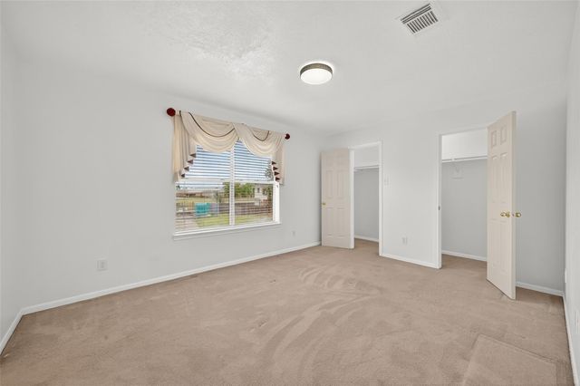 2103 Five Iron Drive, Houston, TX 77089