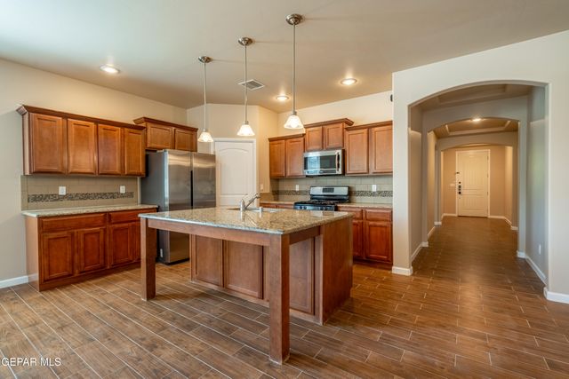 2200 Willie Mier Street, El Paso, TX 79911