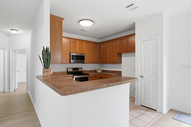 519 Mattie Lane, Lake Dallas, TX 75065