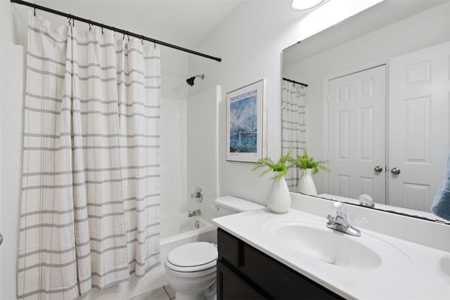519 Mattie Lane, Lake Dallas, TX 75065