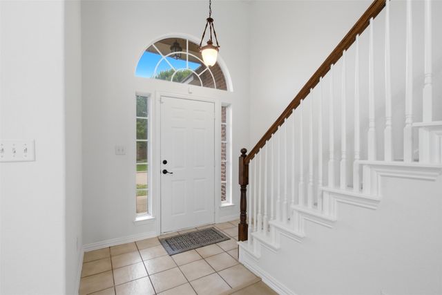 519 Mattie Lane, Lake Dallas, TX 75065
