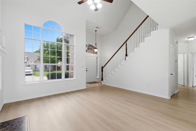 519 Mattie Lane, Lake Dallas, TX 75065