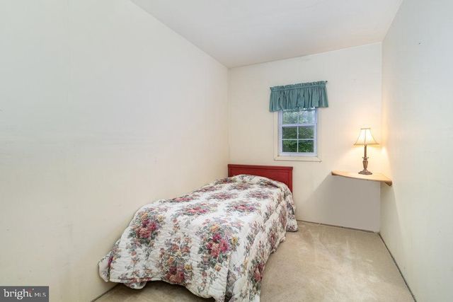 76 PHEASANT TRL, Orrtanna, PA 17353