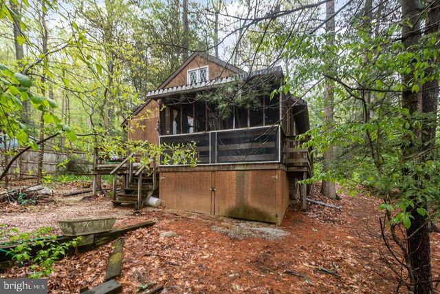 76 PHEASANT TRL, Orrtanna, PA 17353
