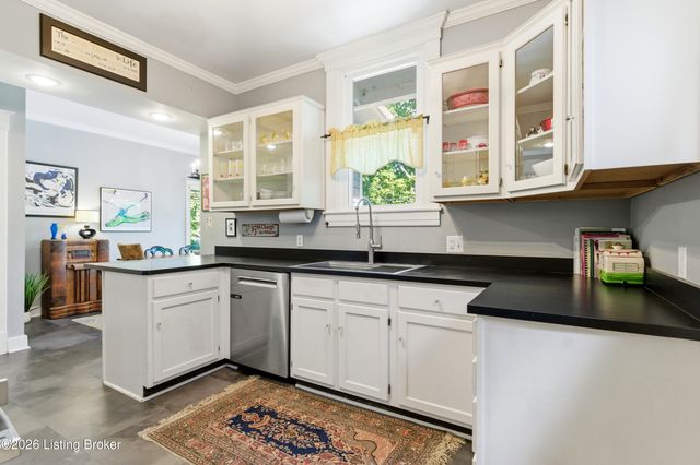 1619 Edgeland Ave, Louisville, KY 40204