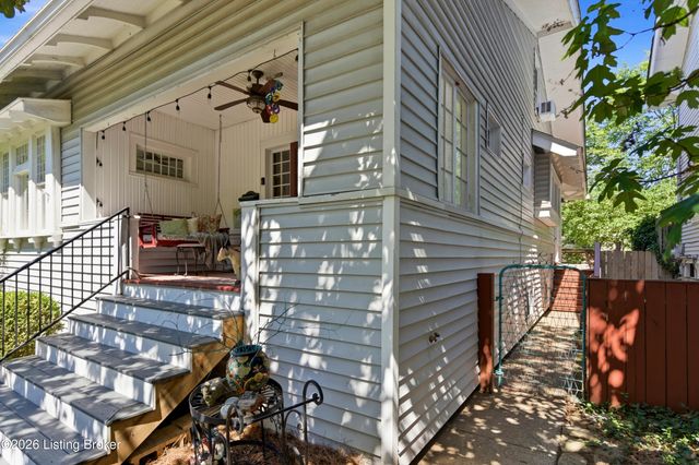 1619 Edgeland Ave, Louisville, KY 40204