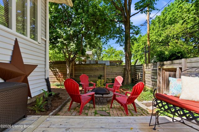 1619 Edgeland Ave, Louisville, KY 40204