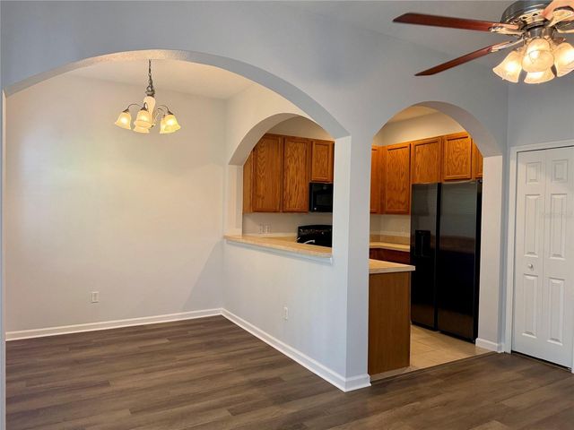 823 PINE POINTE LANE, Orlando, FL 32828
