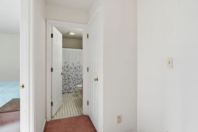 200 Lambert Terr 70, Chicopee, MA 01020