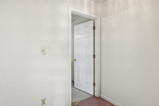 200 Lambert Terr 70, Chicopee, MA 01020