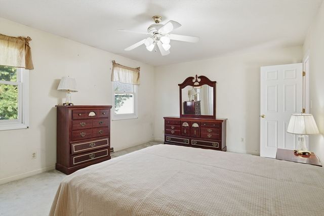 200 Lambert Terr 70, Chicopee, MA 01020