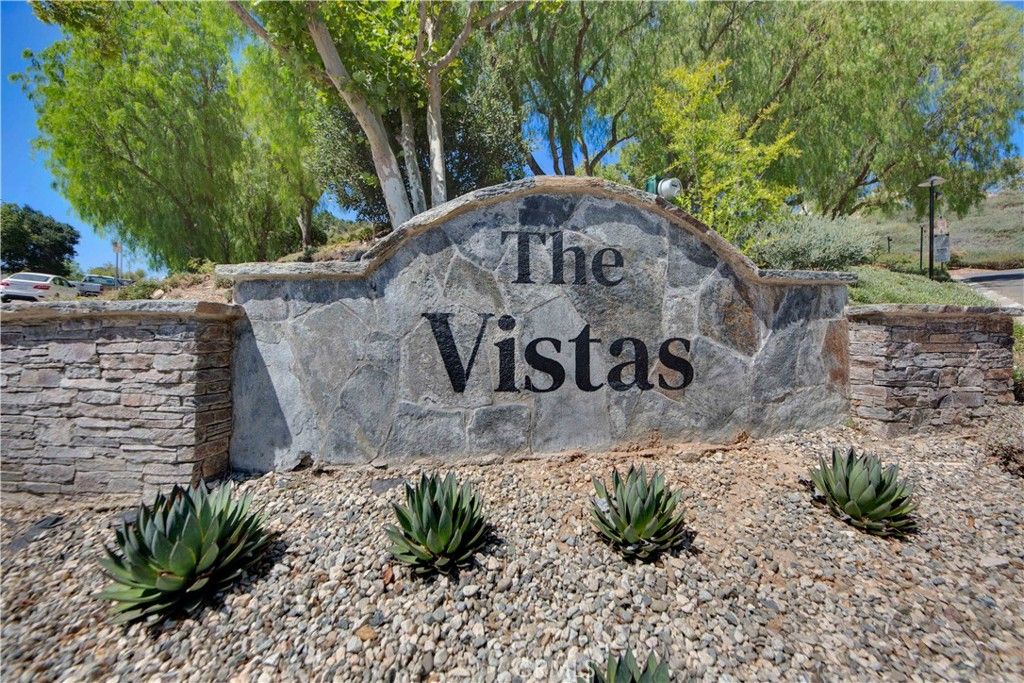 Image 26 of property listing at 21203 Trumpet Drive 102, Newhall, CA 91321