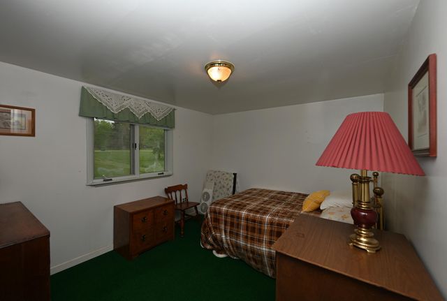 140 S 700 E, Knox, IN 46534