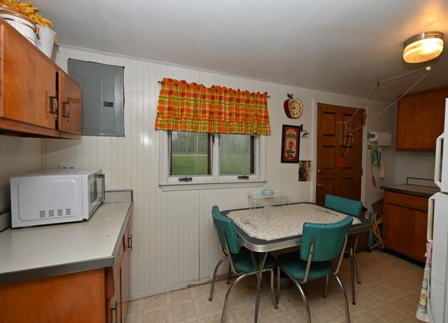 140 S 700 E, Knox, IN 46534