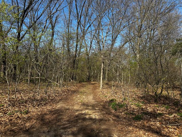 140 S 700 E, Knox, IN 46534