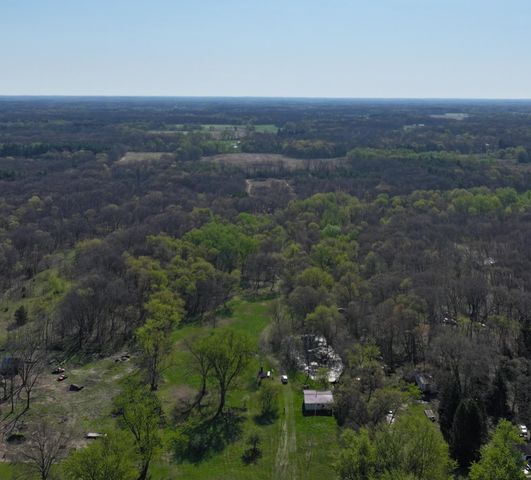 140 S 700 E, Knox, IN 46534