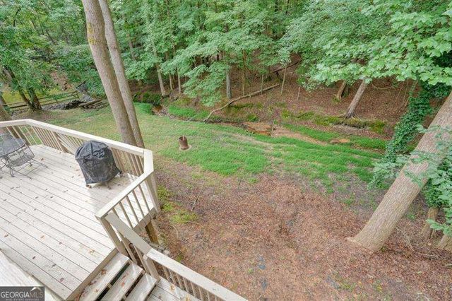 714 Players Court, Woodstock, GA 30189