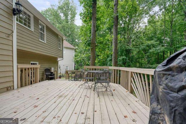 714 Players Court, Woodstock, GA 30189