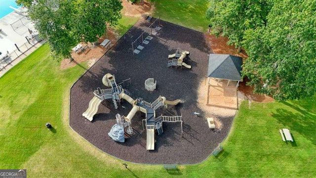 714 Players Court, Woodstock, GA 30189