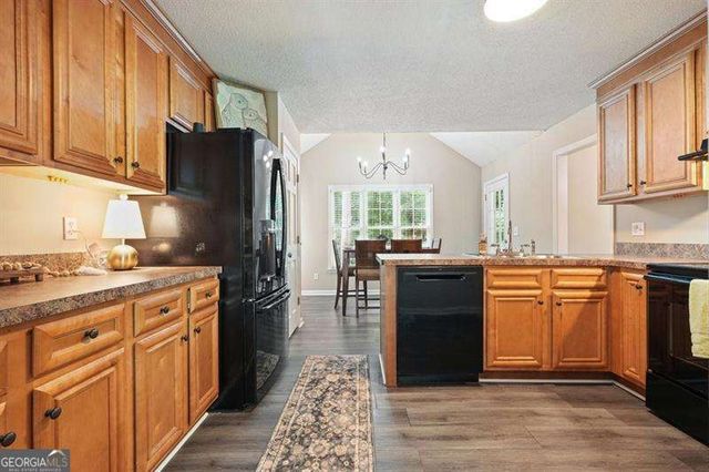 714 Players Court, Woodstock, GA 30189
