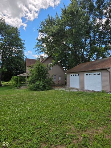 1668 W Greencastle Road, Mooresville, IN 46158