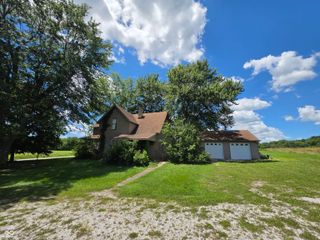 1668 W Greencastle Road, Mooresville, IN 46158