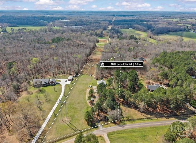 1687 Leon Ellis Road, Hull, GA 30646