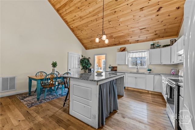 1687 Leon Ellis Road, Hull, GA 30646