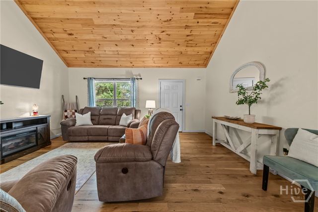 1687 Leon Ellis Road, Hull, GA 30646