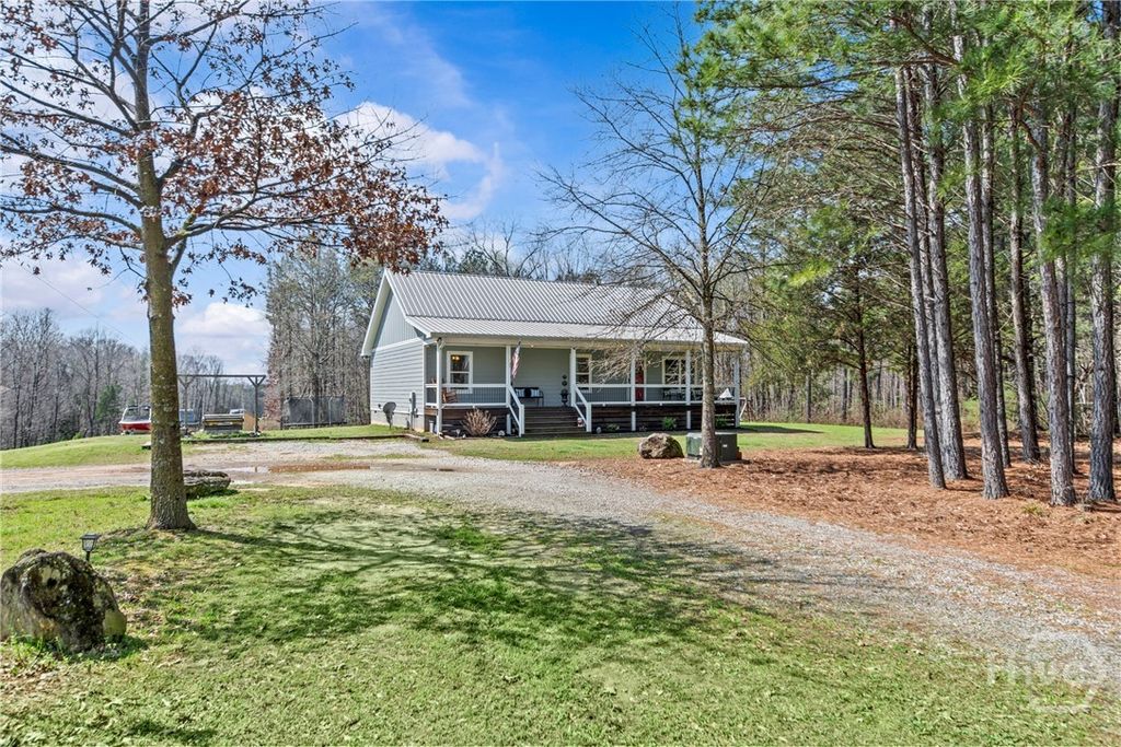 1687 Leon Ellis Road, Hull, GA 30646