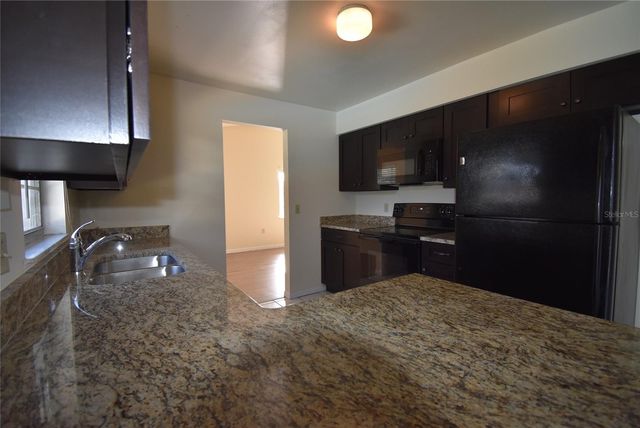 1039 BRANCHWOOD DRIVE, Apopka, FL 32703