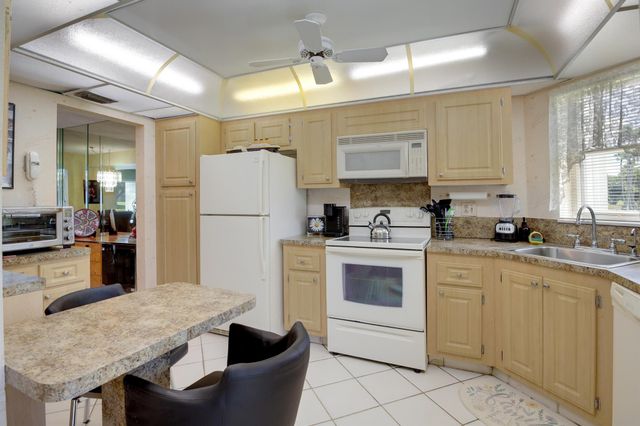 3597 Birdie Drive 106, Lake Worth, FL 33467