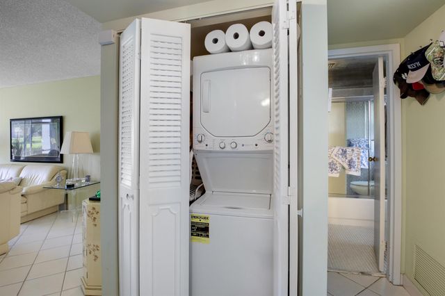 3597 Birdie Drive 106, Lake Worth, FL 33467