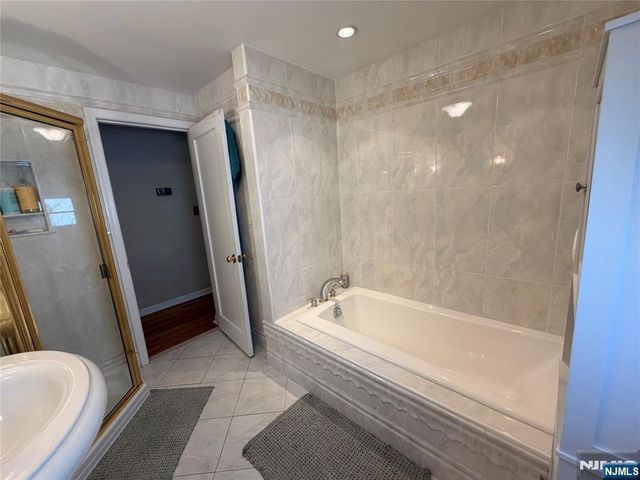 270 Bell Avenue, Hasbrouck Heights, NJ 07604