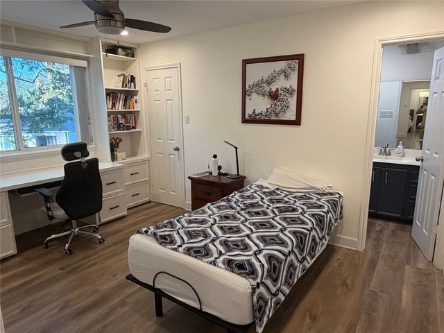 1602 Big Lake Drive, Houston, TX 77077