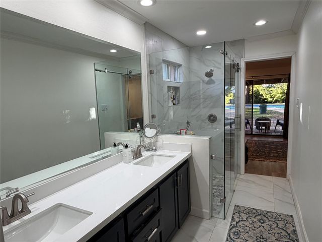 1602 Big Lake Drive, Houston, TX 77077