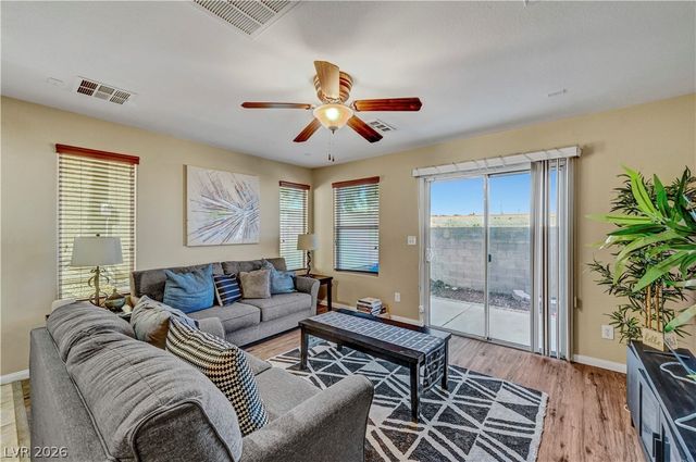 8944 Ryan Creek Avenue, Las Vegas, NV 89149