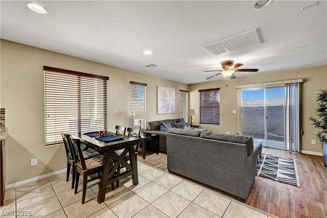 8944 Ryan Creek Avenue, Las Vegas, NV 89149