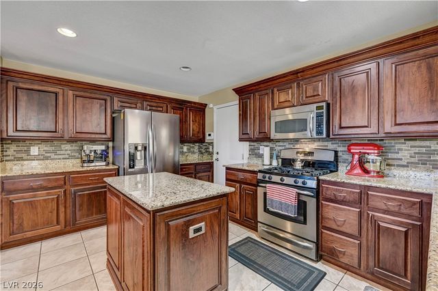 8944 Ryan Creek Avenue, Las Vegas, NV 89149