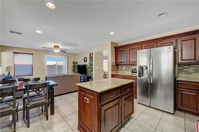 8944 Ryan Creek Avenue, Las Vegas, NV 89149