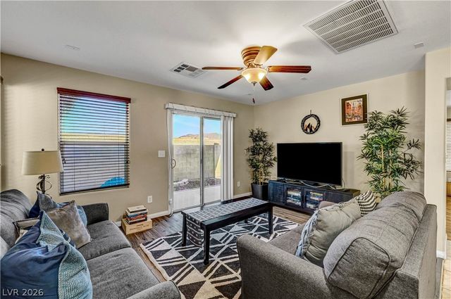 8944 Ryan Creek Avenue, Las Vegas, NV 89149